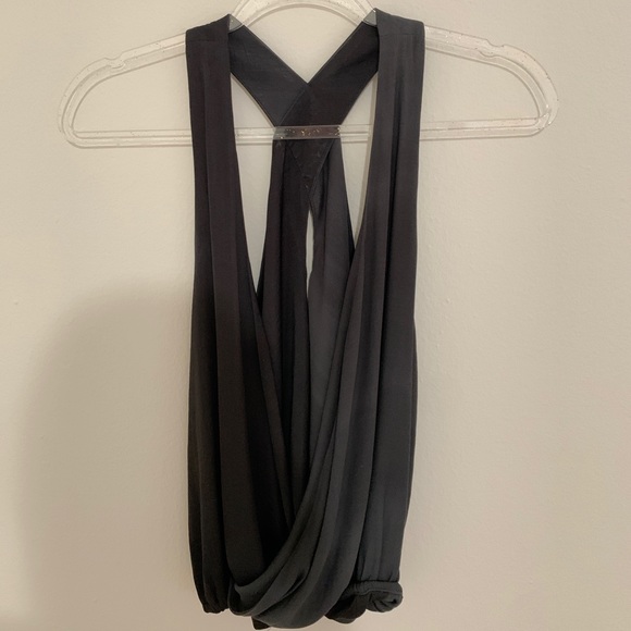 Silence + Noise Backless Halter Top - Picture 5 of 7